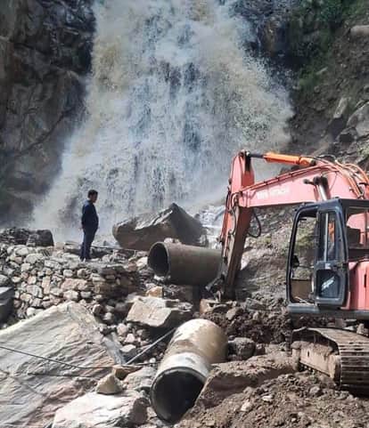 Flash floods after rain in Kishtwar