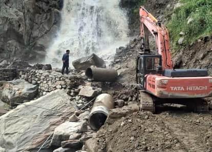 Flash floods after rain in Kishtwar