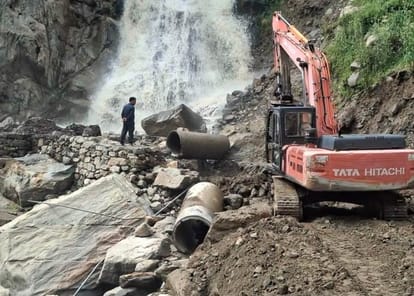 Flash floods after rain in Kishtwar