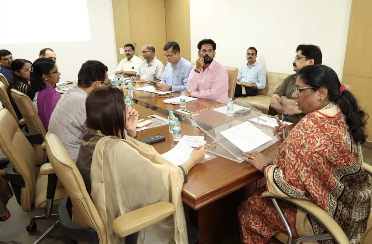 MP News: Negligence in scheme implementation will not be tolerated; Minister Bhuria says impact must be visibl
