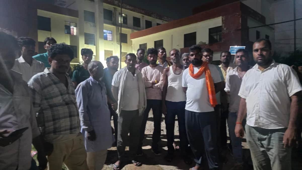two shivbhakt died on way to gupta gham kaimur hills rohtas bihar news