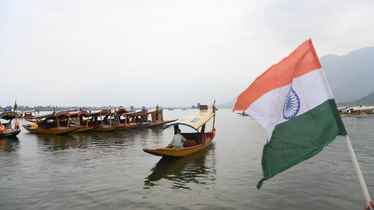 Independence Day 2026 Interesting Facts: What Is The Meaning Of 24 Spokes On Ashok Chakra