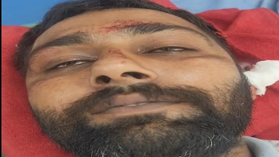 युवक पर जानलेवा हमला