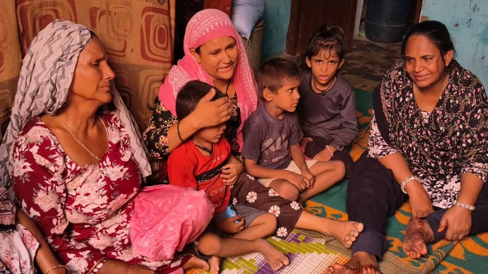Sadhu injected two friends with poison and buried alive after they objected to illicit relations In Baghpat