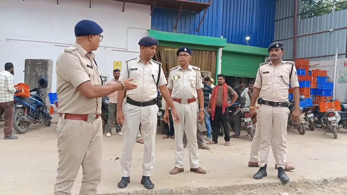 Bihar Crime: दानापुर में जमीन विवाद को लेकर दो गुटों में मारपीट और गोलीबारी, दो जख्मी; पांच गिरफ्तार