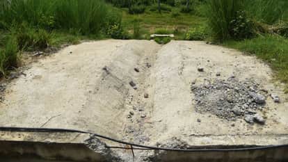 UP: Lucknow-Kanpur Expressway in bad shape; 64 potholes found over a 63-km stretch—see the full picture.