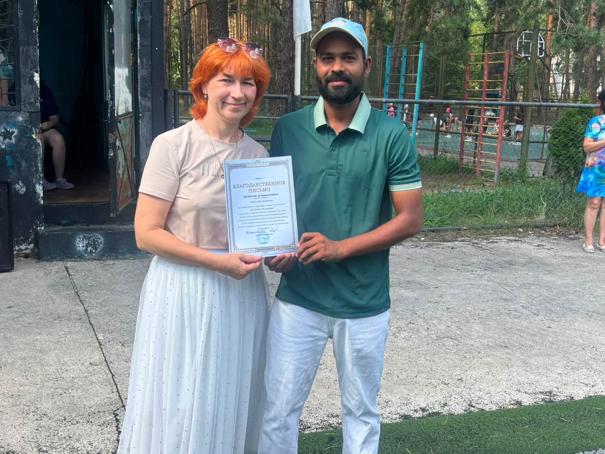 Kashi Brajbhushan Yadav receives Best Tennis Coach award in Russia