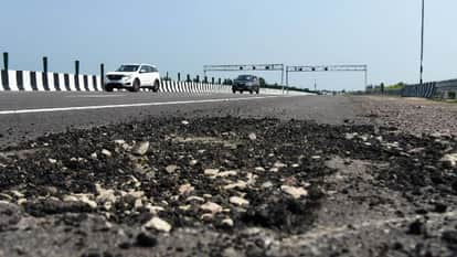 UP: Lucknow-Kanpur Expressway in bad shape; 64 potholes found over a 63-km stretch—see the full picture.