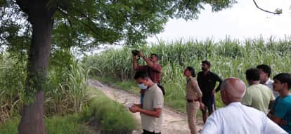 मौके पर पहुंची पुलिस