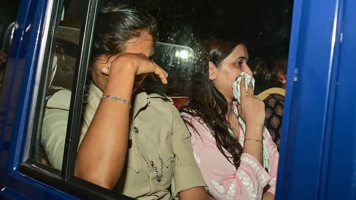 Renukaswamy murder case Pavithra Gowda use headphones during video conference judge scoled her