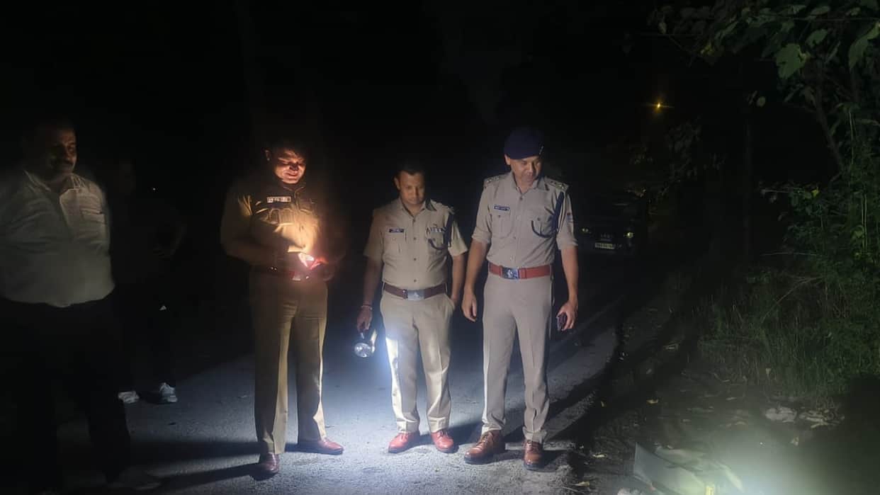 Gangster injured in police encounter in Premnagar shot in both legs Dehradun Police Uttarakhand news in hindi