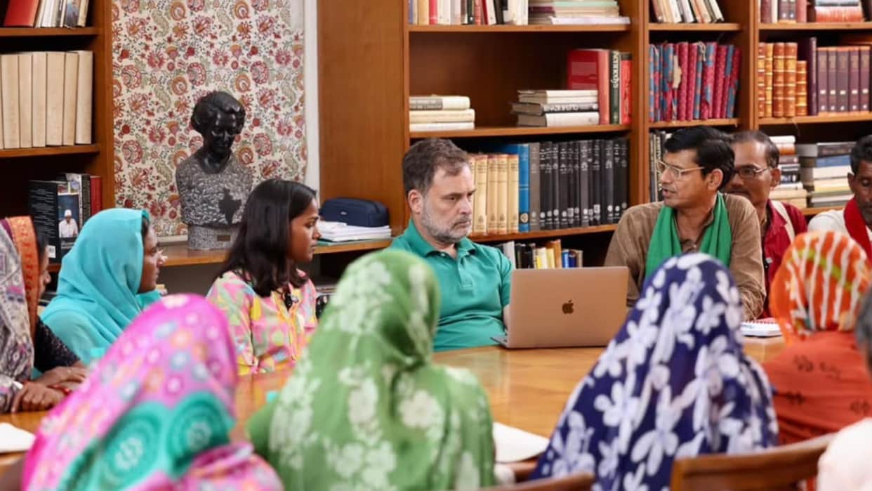 ken-betwa-project-affected-tribals-meet-rahul-gandhi-displacement-rehabilitation-issue