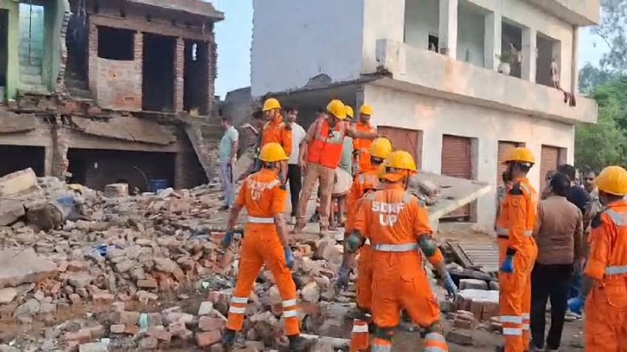 woman dies and three animals killed due to two-storey house collapses in Budaun