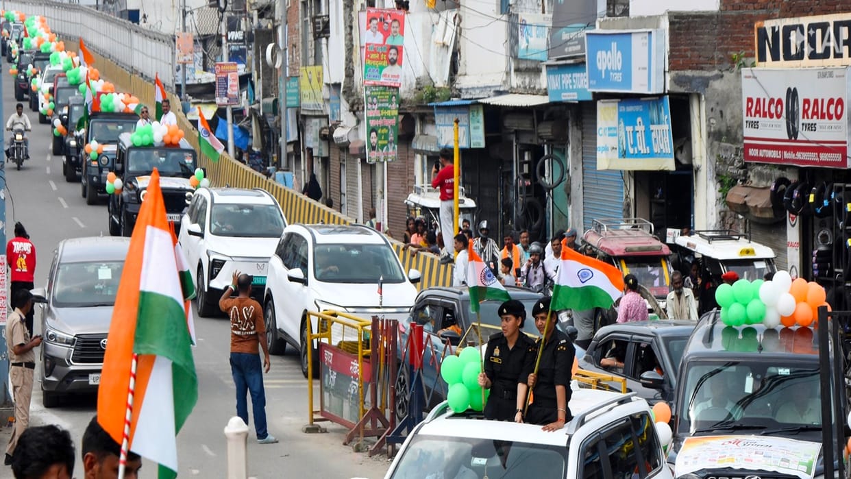 Tiranga vahan rally held in Bareilly