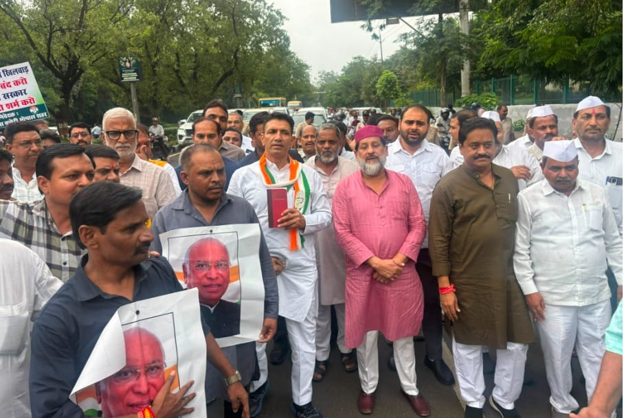 Bhopal News: Congress holds a foot march in Haldwani protesting the 'purification' ritual; Patwari calls it an
