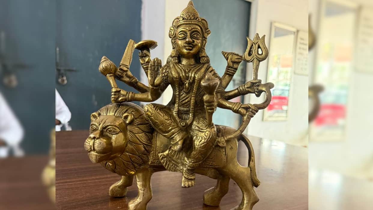 One arrested for fraud in promises of producing gold idol through rituals related to progeny land in varanasi