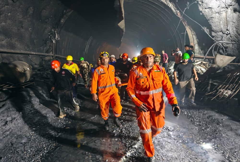 Chamoli Tunnel Landslide Water is rushing into tunnel as fast as being pumped out rescue operation photos