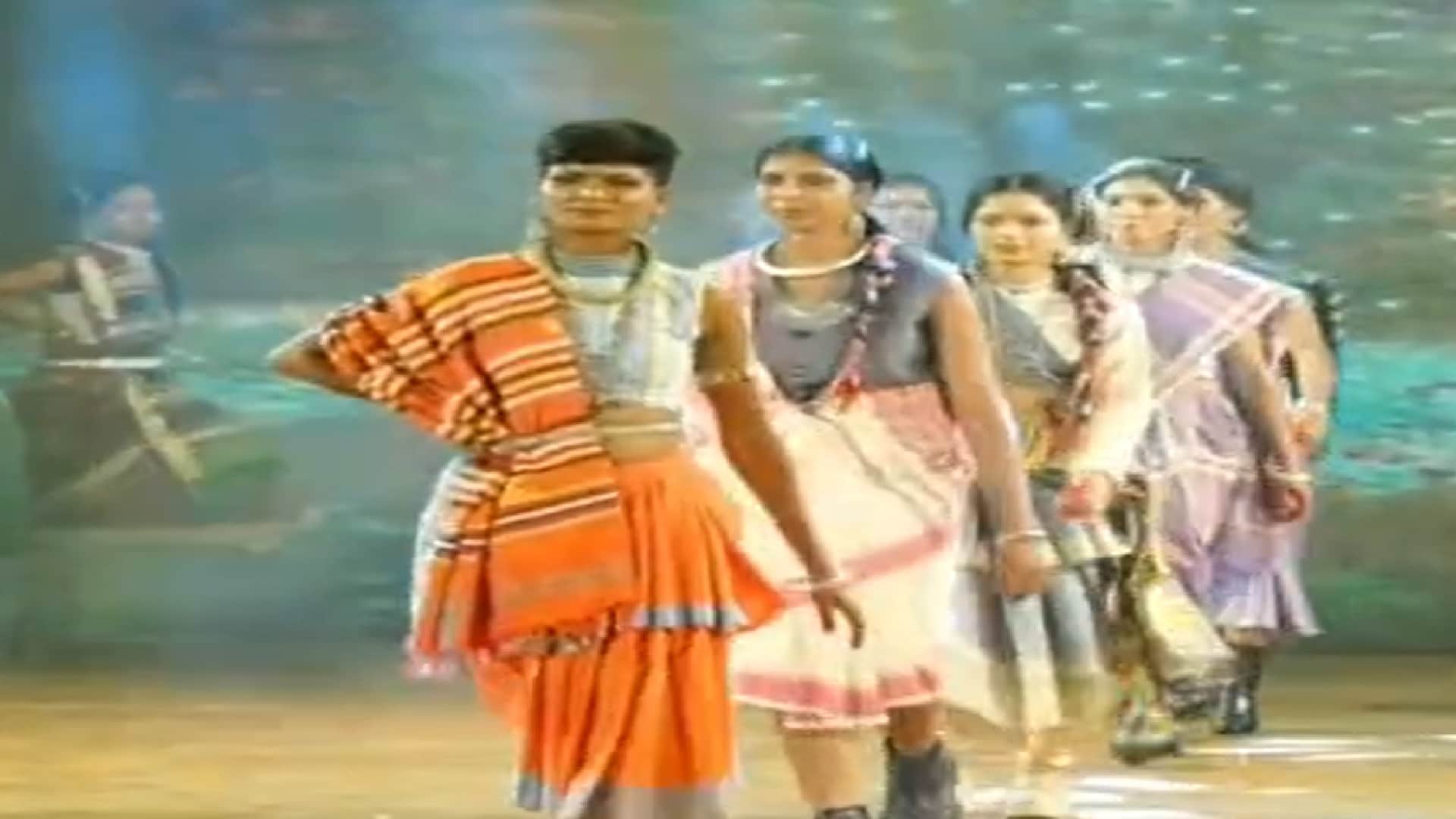 CG Surrender female Naxalites walk ramp in Raipur