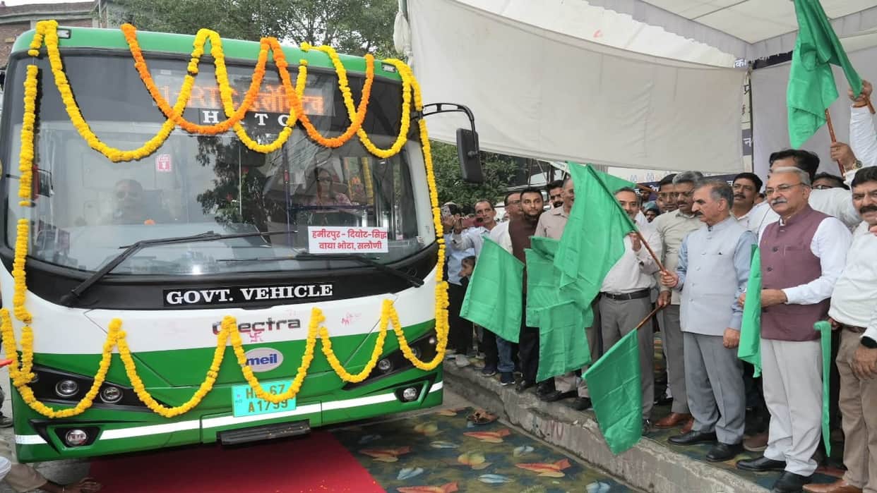 CM Sukhu says HRTC will increase the number of drivers and conductors, while reducing the number of officers.