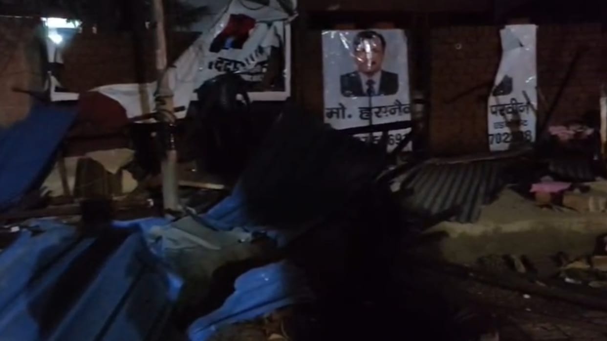 Bulldozers ran over temporary lawyers chambers at night in Bareilly