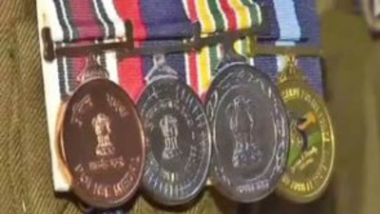MP News: 20 police officers from Madhya Pradesh will be honored; 4 will receive the President's Medal for Dist