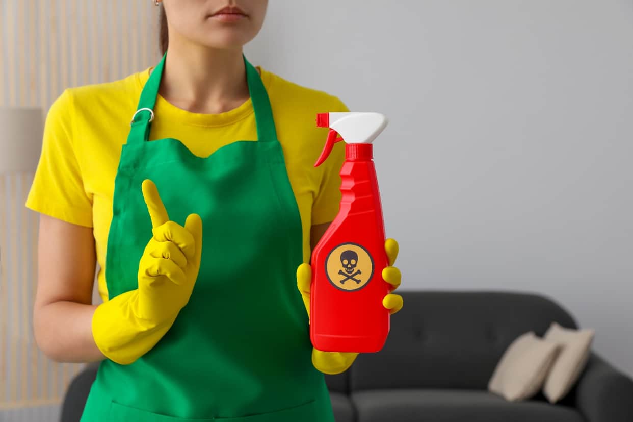The hidden truth about household cleaning products, do you know what is entering your home?
