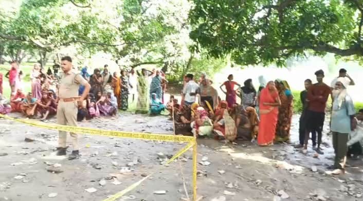 Kanpur Body of six month pregnant woman found in orchard 500 meters from home murder suspected