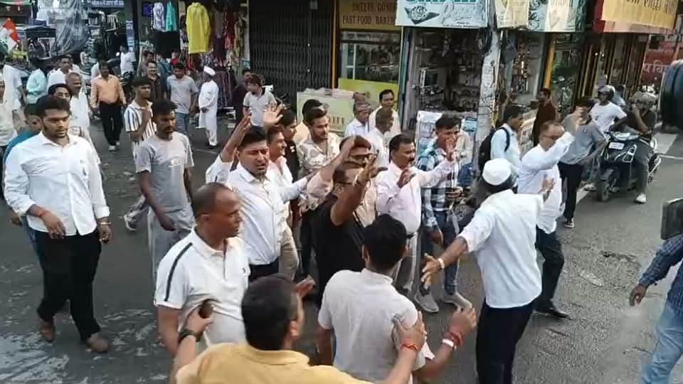 Congress Satyagraha March against alleged purification in haldwani
