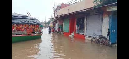 Mandakini River Swells After Rain, Water Reaches Shops and Submerges Aarti Site