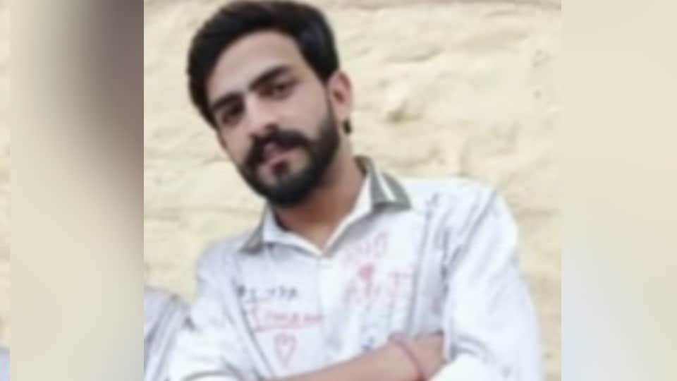 Man commit suicide in amritsar after rift with lover