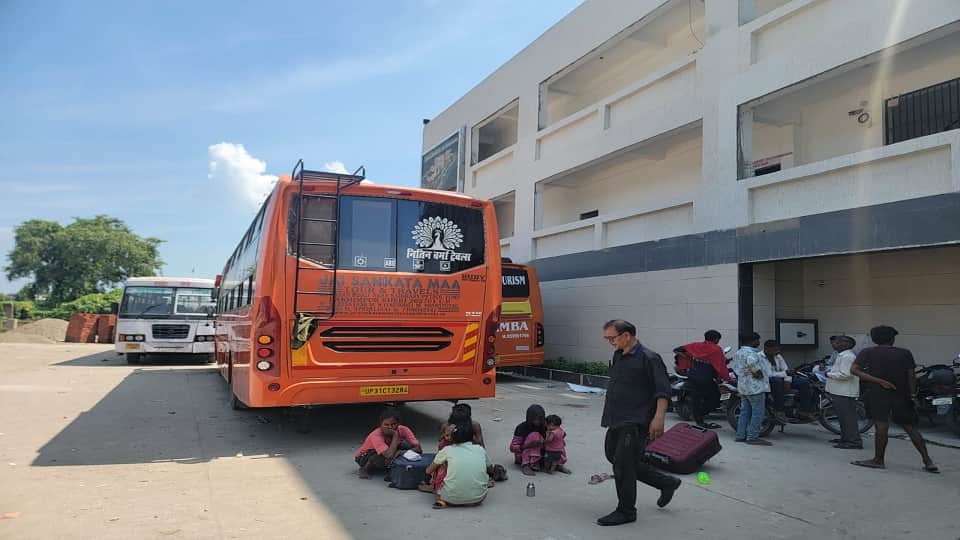 Overloaded bus leaves labourers stranded at bus stand in Rudrapur