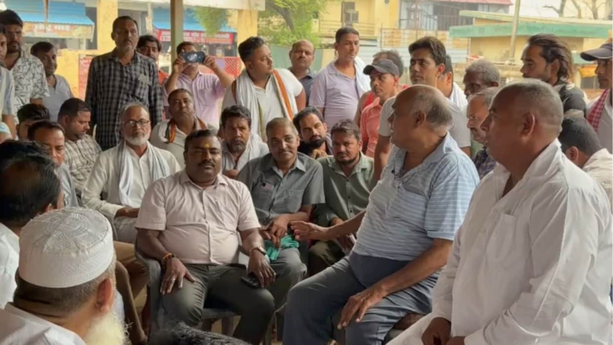 Indefinite strike announced over mismanagement at Sikandrabad Mandi in Bulandshahr