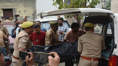 Murder or Suicide: Bullet Pierces Sarita's Head; Daughters Find Mother's Body in Room, Father Standing Nearby