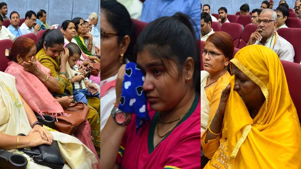 Veerangana Samman Ceremony Honors War Widows, Hall Echoes With Jai Hind