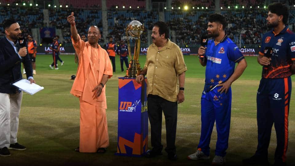 UP T20 League kicks off with bang Shankar Mahadevan and Jasmine Sandlas set stage on fire in CM Yogi presence