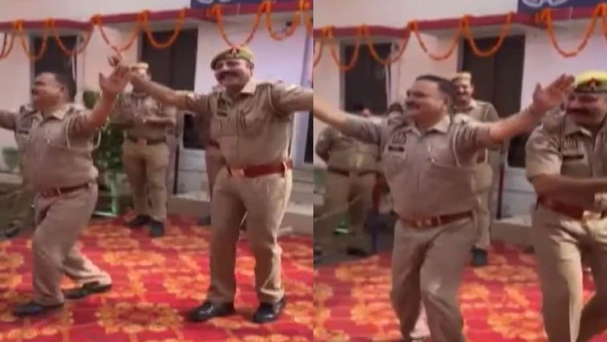 baghpat Khekra up Police Personnel Danced on tera jalwa Enthusiasm Khaki Celebrated Independence Day