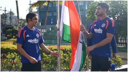 Independence Day: Team India Hoists Tricolour in Galle Ahead of Historic 600th Test Against Sri Lanka