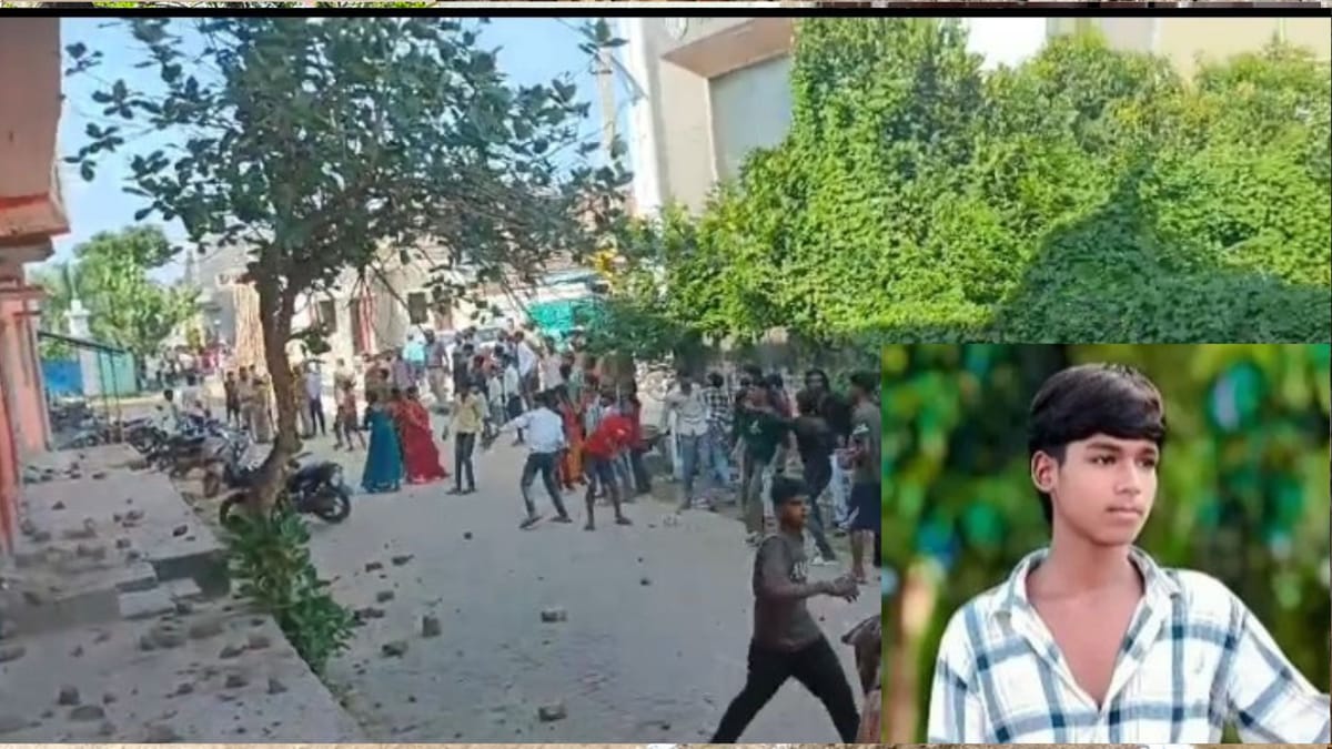 UP: कुशीनगर में करन की मौत के बाद बेकाबू हुई भीड़, सड़क से लेकर कॉलेज तक पथराव, कॉलेज को आग लगाने की थी मंशा