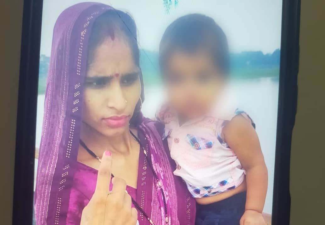 Father threw 11-month-old daughter into the Yamuna