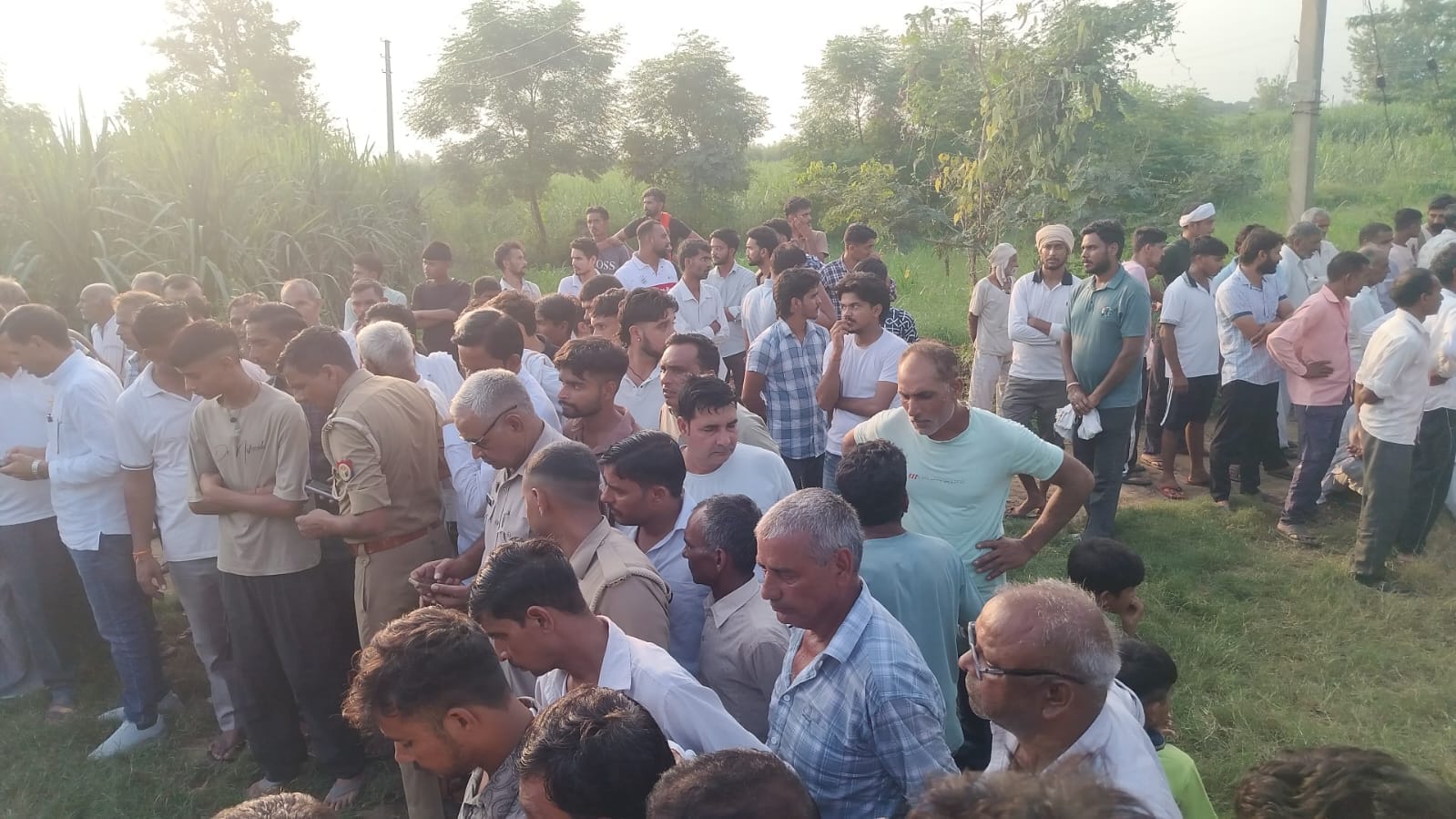 Soil at tubewell pit collapses uncle and nephew die after being buried under debris