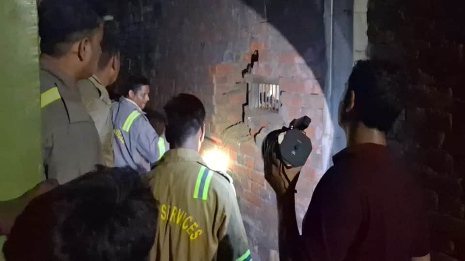 House Roof Collapses 60-Year-Old Woman Dies Under Debris