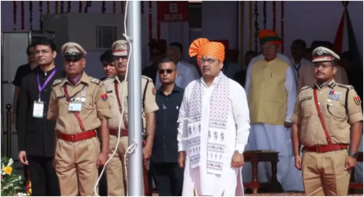 rajasthan bikaner independence day cm bhajanlal sharma tricolor hoisting 15 platoons march past