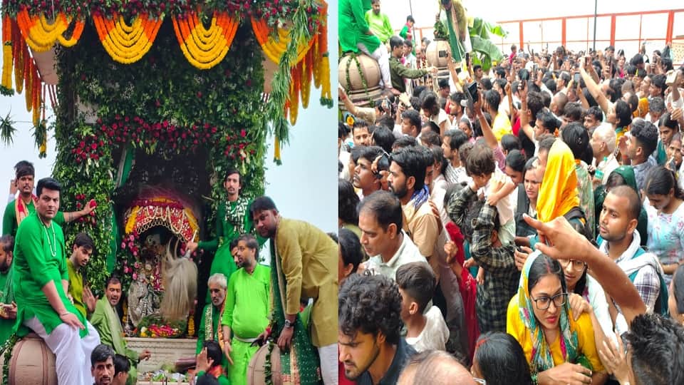 Radha Rani swung on golden swing on Hariyali Teej in Barsana in Mathura