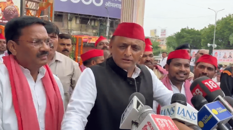 UP: Akhilesh Yadav says the country needs to secure its borders, not undergo delimitation.