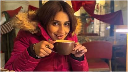 who is antara banerjee kasautii zindagii kay fame actress arrested for attacking rpf personnel with razor