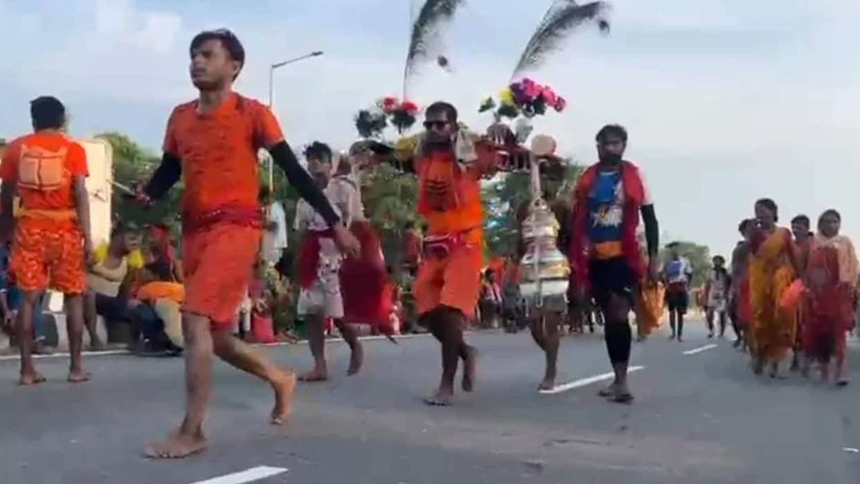 Bihar Over 5 Lakh Devotees Expected at Baba Garibnath Dham for 3rd Somwar of Sawan