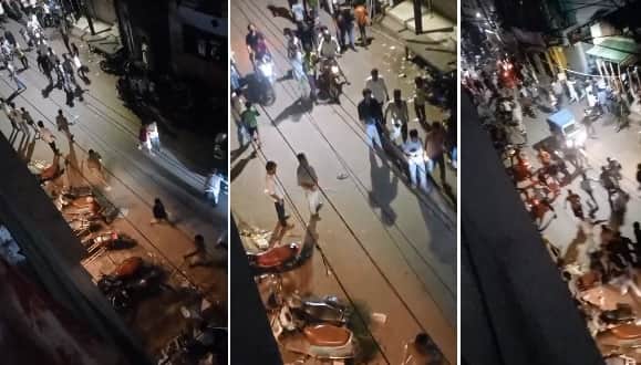 Kanpur 16 minute sale for 16 rupees thousands gathered and a stampede ensued police resorted to lathi charge