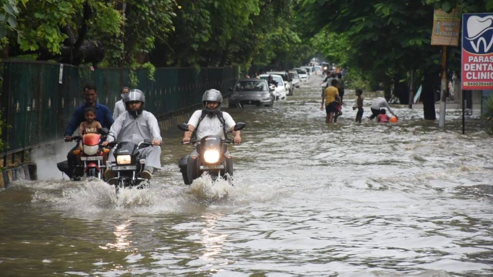 UP Weather Forecast Today: IMD Alert for Heavy Rain Lucknow Streets Waterlogged Monsoon Update