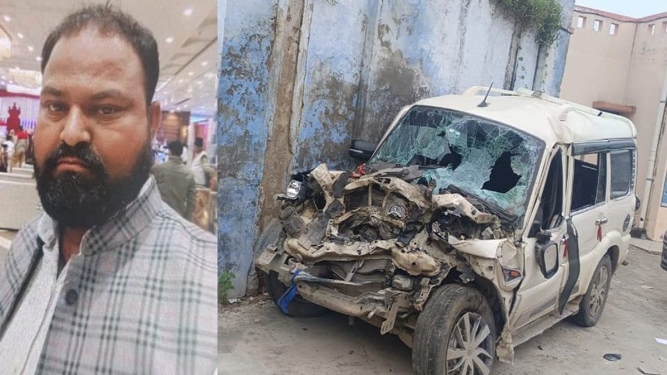Aligarh Accident: कैंटर-कार भिड़ंत, एक युवक की मौत और पांच गंभीर घायल, खिड़की-दरवाजे तोड़कर निकाला बाहर