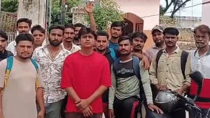 Meerut: UCO Bank manager beats up delivery boy; drags him inside the house and punches and slaps him